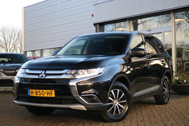 Mitsubishi OUTLANDER 2.0 Business Edition | Clima | Cruise | Trekhaak