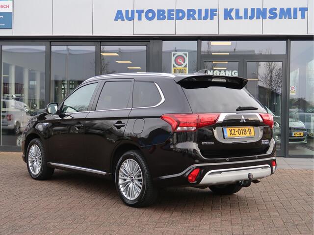 Mitsubishi OUTLANDER 2.4 PHEV Intense+ | schuifdak | trekhaak | camera |