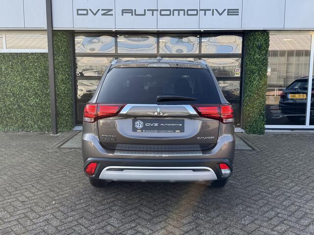 Mitsubishi OUTLANDER 2.0 Business Edition | Carplay | Camera | Cruise |