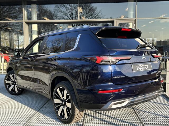 Mitsubishi OUTLANDER 2.4 PHEV First Edition | NIEUW MODEL EN DIRECT UIT VOORRAAD LEVERBAAR!