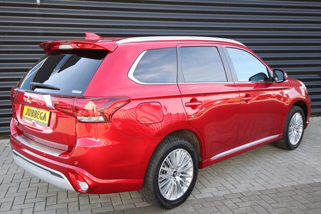 Mitsubishi OUTLANDER 2.4 PHEV Instyle Leder, Dealer O.H., E.achterklep