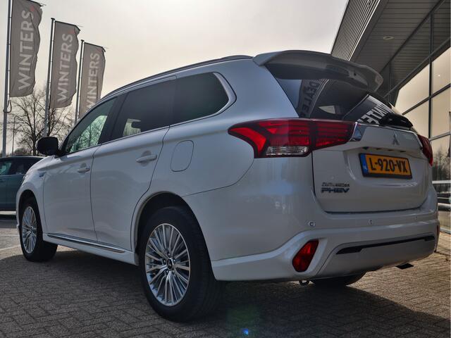 Mitsubishi OUTLANDER 2.4 PHEV Intense ECC Cr.Control SmartLink-Navi Camera+BT+Stoel-stuurverw. "18 LMV