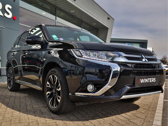 Mitsubishi OUTLANDER 2.0 PHEV Instyle+ Navi+BT+Camera ECC-Airco Cr.Control Smartkey Leder Trekhaak. Stoel+Stuurverw.