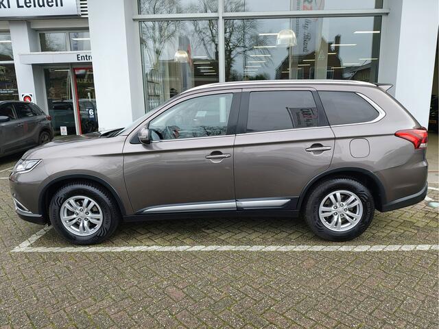Mitsubishi OUTLANDER 2.0 BUSINESS EDITION AUTOMAAT Keyless | Cruise | Navigatie