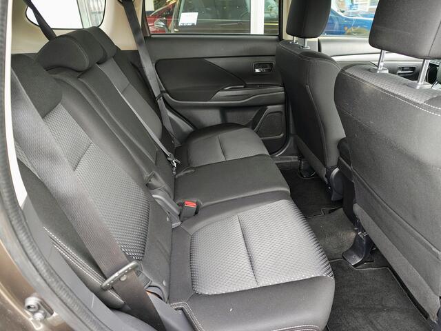 Mitsubishi OUTLANDER 2.0 BUSINESS EDITION AUTOMAAT Keyless | Cruise | Navigatie