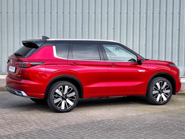 Mitsubishi OUTLANDER 2.4 PHEV Instyle+ / Nieuw Model 2025 / ¤1000,- Early Buyer Bonus / Elektrische Range 86KM WLTP / 1600KG Trekgewicht / 8 Jaar Fabrieksgarantie