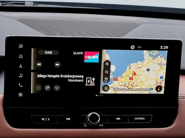 Mitsubishi OUTLANDER 2.4 PHEV Instyle+ / Nieuw Model 2025 / ¤1000,- Early Buyer Bonus / Elektrische Range 86KM WLTP / 1600KG Trekgewicht / 8 Jaar Fabrieksgarantie