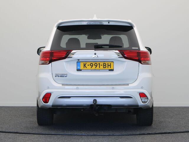 Mitsubishi OUTLANDER 2.4 PHEV Intense | Trekhaak | Achteruitrijcamera | Stoelverwaming | Apple Carplay/Android Auto |