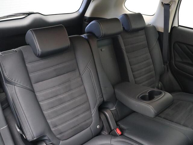 Mitsubishi OUTLANDER 2.4 PHEV Intense | Trekhaak | Achteruitrijcamera | Stoelverwaming | Apple Carplay/Android Auto |