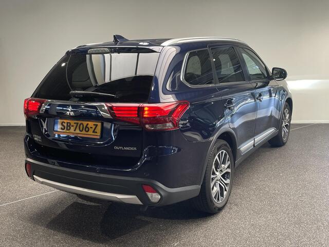Mitsubishi OUTLANDER 2.0 Instyle