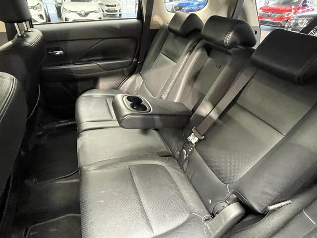 Mitsubishi OUTLANDER 2.0 Instyle