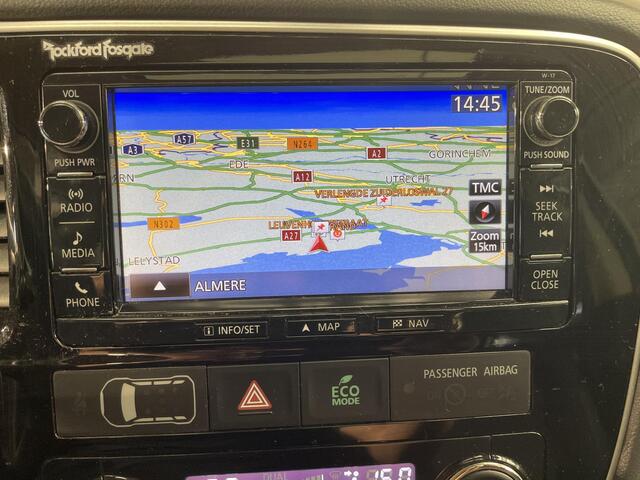 Mitsubishi OUTLANDER 2.0 Instyle