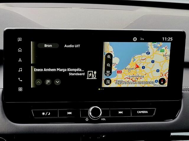 Mitsubishi OUTLANDER 2.4 PHEV Pure / ¤1000,- Early Buyer Bonus / Rijklaarprijs / Elektrische Range 86 KM WLTP / 1600KG Trekgewicht / 8 Jaar Fabrieksgarantie