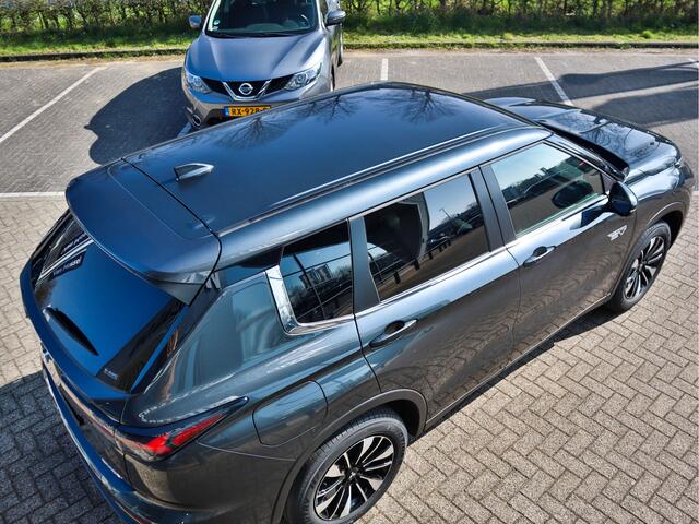 Mitsubishi OUTLANDER 2.4 PHEV Intense NIEUW MODEL levering maart 2025 met 8jr.Garantie!