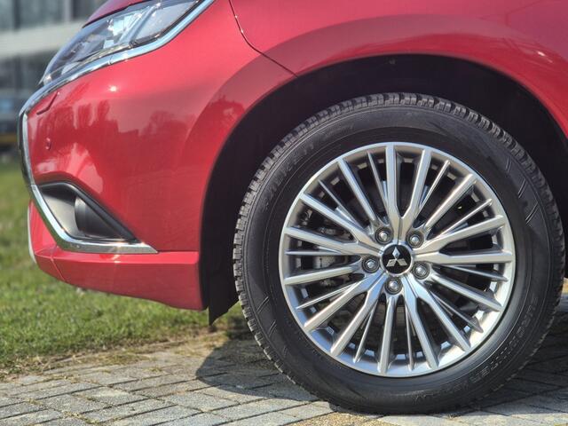 Mitsubishi OUTLANDER 2.4 PHEV Pure+