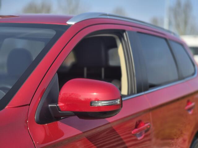 Mitsubishi OUTLANDER 2.4 PHEV Pure+