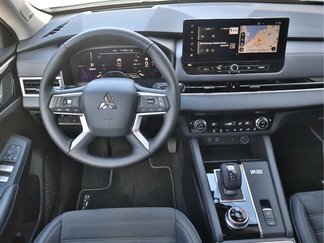 Mitsubishi OUTLANDER 2.4 PHEV First Edition NIEUW MODEL levering Maart 2025 met 8jr.Garantie