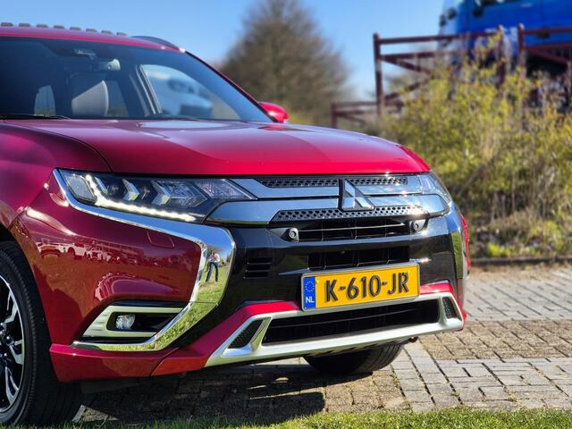 Mitsubishi OUTLANDER 2.4 PHEV Instyle