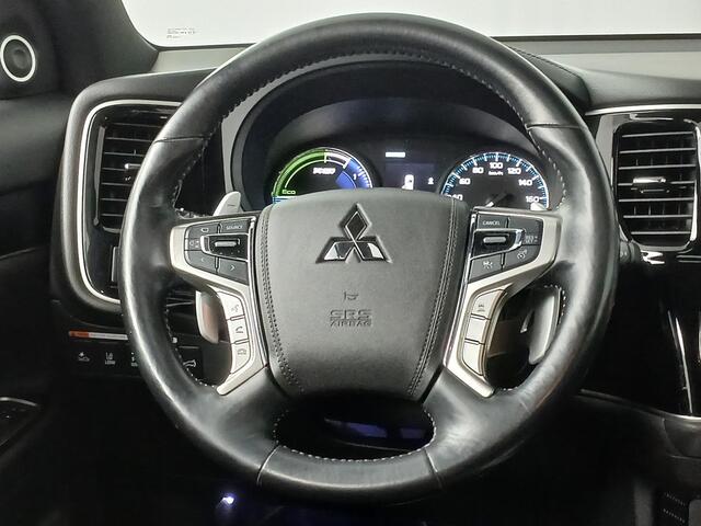 Mitsubishi OUTLANDER 2.4 PHEV S-Edition Clima/Navi/Camera
