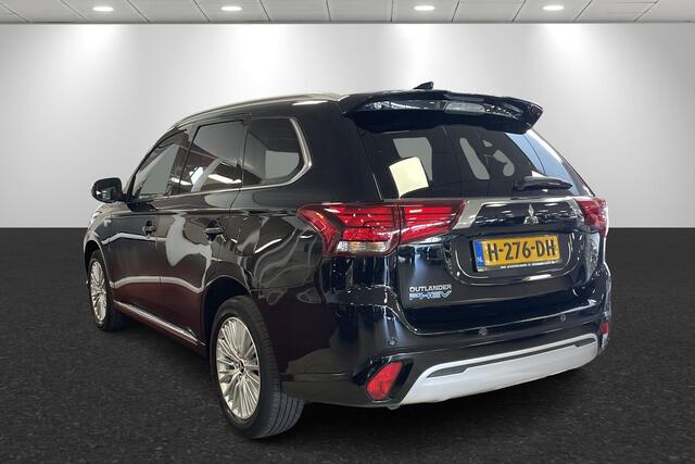 Mitsubishi OUTLANDER 2.4 PHEV Intense+