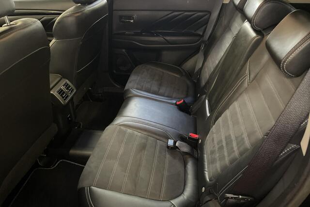 Mitsubishi OUTLANDER 2.4 PHEV Intense+
