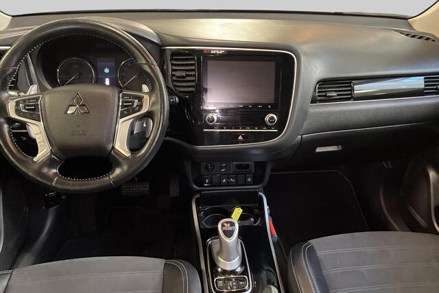 Mitsubishi OUTLANDER 2.4 PHEV Intense+