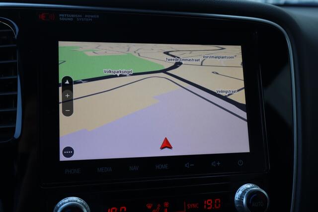 Mitsubishi OUTLANDER 2.4 PHEV S-Edition Trekhaak/Leder/AdaptiveCruise