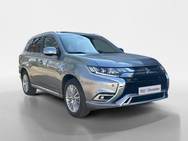 Mitsubishi OUTLANDER 2.4 PHEV Instyle | Climate | Adap cruise | Camera | Open-dak | Vol-leder | DAB |