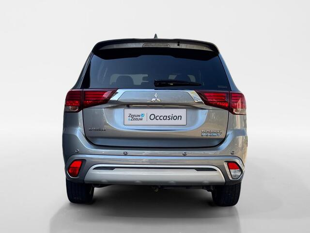 Mitsubishi OUTLANDER 2.4 PHEV Instyle | Climate | Adap cruise | Camera | Open-dak | Vol-leder | DAB |