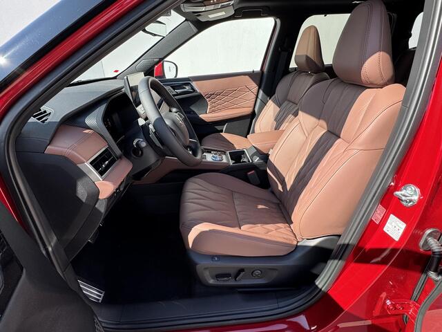 Mitsubishi OUTLANDER 2.4 PHEV Instyle+ / ¤2000,- Early Buyer Bonus / Rijklaarprijs / Elektrische Range 86 KM WLTP / 1600KG Trekgewicht / 8 Jaar Fabrieksgarantie