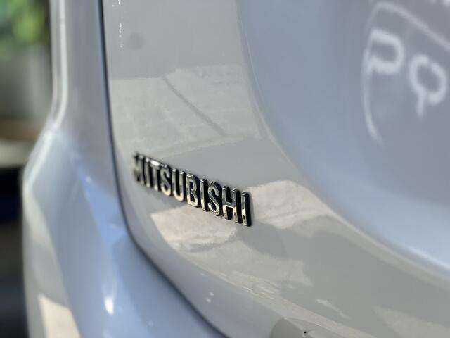 Mitsubishi OUTLANDER 2.4 PHEV Intense+
