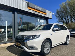 mitsubishi-outlander-2.4-phev-inten