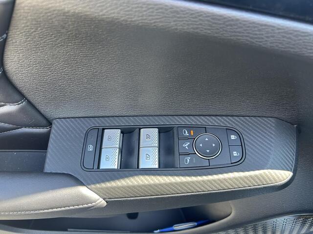 Mitsubishi OUTLANDER 2.4 PHEV Instyle