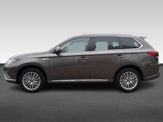 Mitsubishi OUTLANDER 2.4 PHEV Pure+ Apple Carplay/Android Auto | stoelverwarming | trekhaak