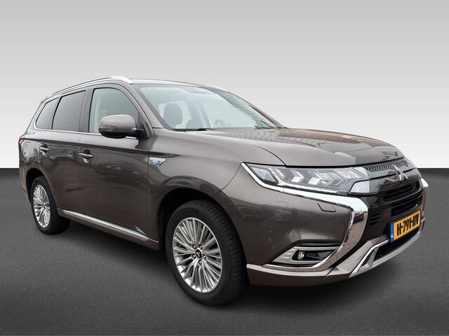 Mitsubishi OUTLANDER 2.4 PHEV Pure+ Apple Carplay/Android Auto | stoelverwarming | trekhaak