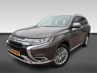 mitsubishi-outlander-2.4-phev-pure+