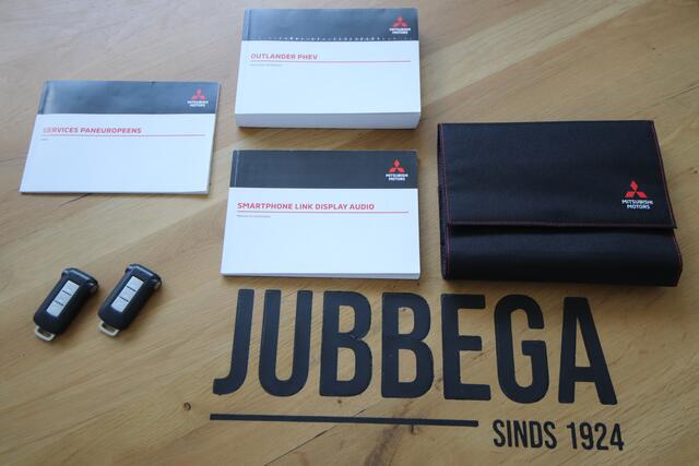Mitsubishi OUTLANDER 2.4 PHEV Instyle Leder, Adaptive Cr, Opendak, E.Achterklep