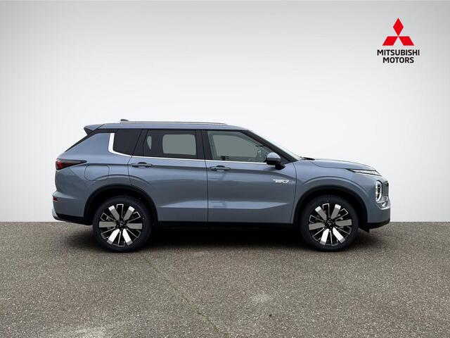 Mitsubishi OUTLANDER 2.4 PHEV First Edition