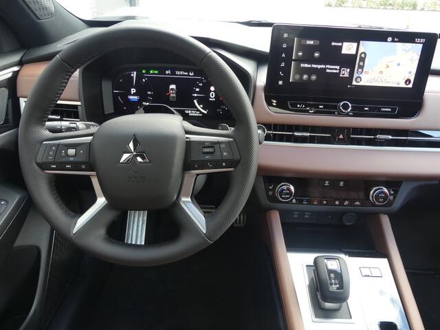 Mitsubishi OUTLANDER 2.4 PHEV Instyle+