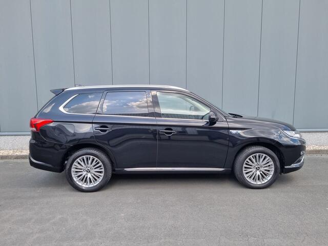 Mitsubishi OUTLANDER 2.4 PHEV Intense+ Camera | Ecc | Cruise | plug in