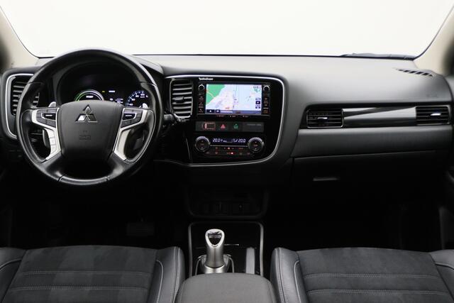 Mitsubishi OUTLANDER 2.0 PHEV Executive Edition