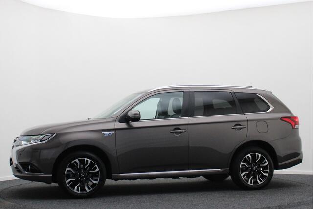 Mitsubishi OUTLANDER 2.0 PHEV Executive Edition