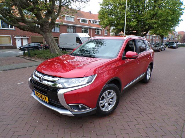 Mitsubishi OUTLANDER 2.0 Business Edition AUTOMAAT BENZINE--LPG