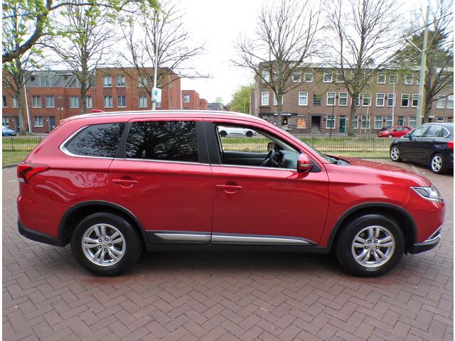 Mitsubishi OUTLANDER 2.0 Business Edition AUTOMAAT BENZINE--LPG