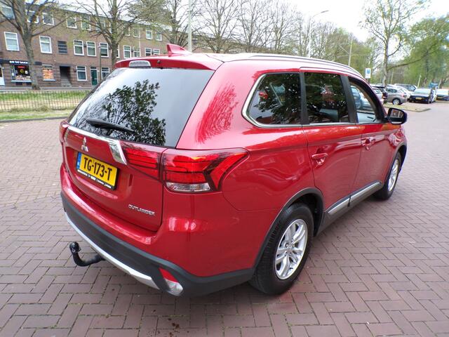 Mitsubishi OUTLANDER 2.0 Business Edition AUTOMAAT BENZINE--LPG
