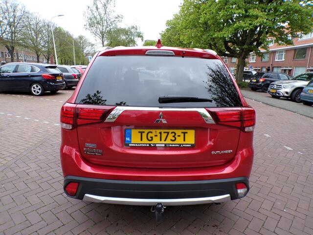 Mitsubishi OUTLANDER 2.0 Business Edition AUTOMAAT BENZINE--LPG