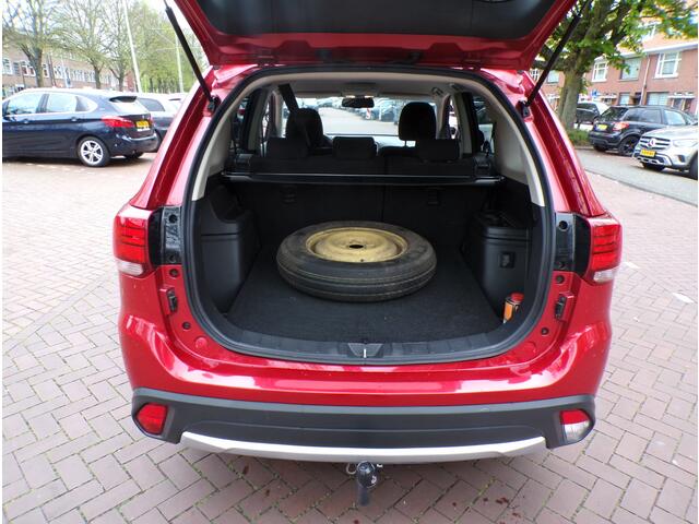 Mitsubishi OUTLANDER 2.0 Business Edition AUTOMAAT BENZINE--LPG