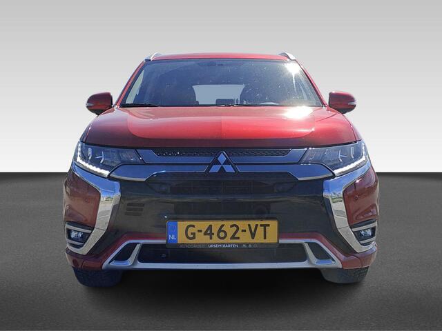 Mitsubishi OUTLANDER 2.4 PHEV Intense+