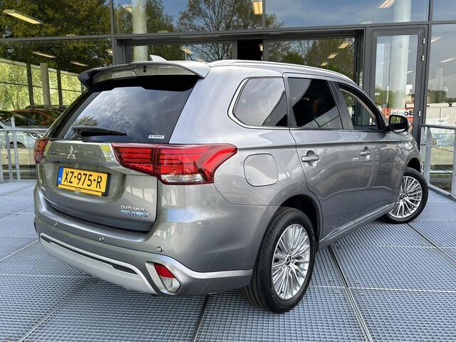 Mitsubishi OUTLANDER 2.4 PHEV Intense | Cruise Control | Carplay | Trekhaak | FABRIEKSGARANTIE TOT 04-2027!