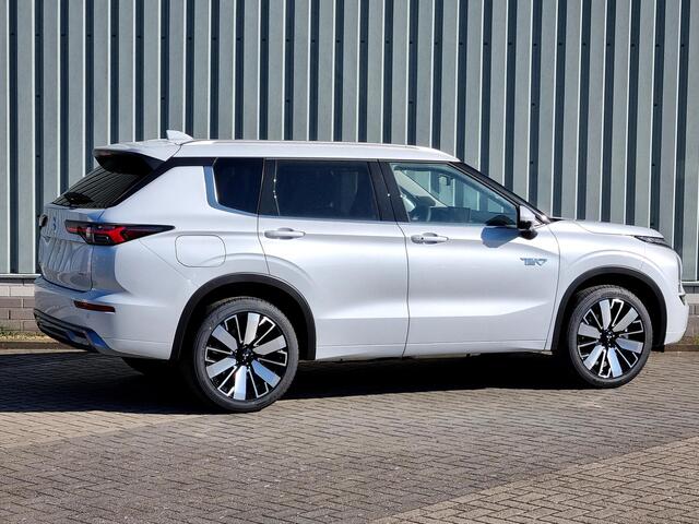 Mitsubishi OUTLANDER 2.4 PHEV Instyle / ¤2000,- Introductievoordeel / Nieuw Model 2025 / Elektrische Range 86 KM WLTP / 1600KG Trekgewicht / 8 Jaar Fabrieksgarantie